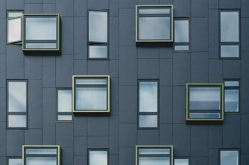 铝合金门窗十大品牌盘点 品质、创新与市场格局的较量